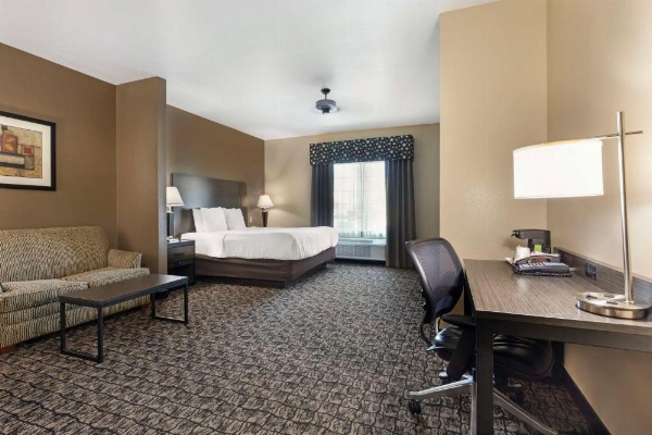 Best Western Carthage Inn & Suites image 14
